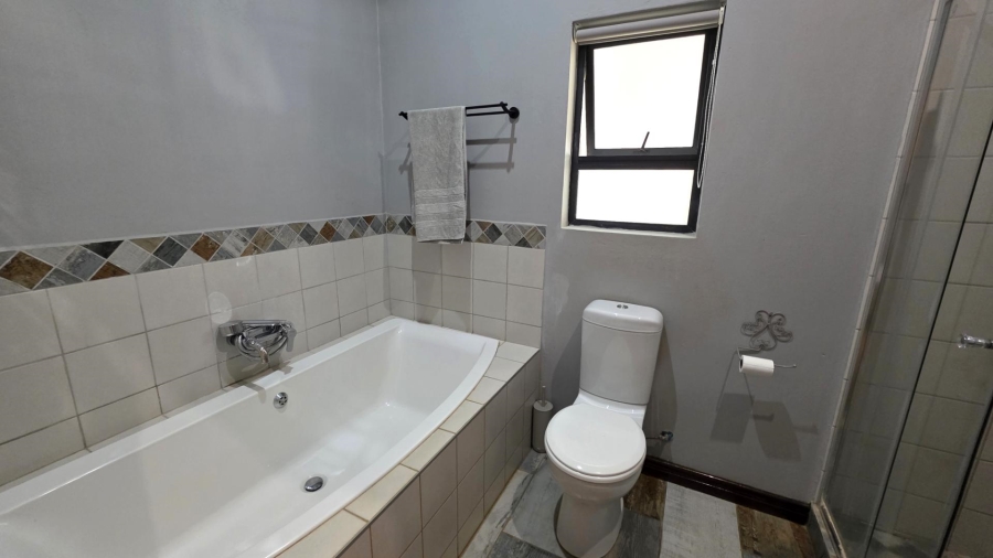 4 Bedroom Property for Sale in Seasons Lifestyle Estate North West